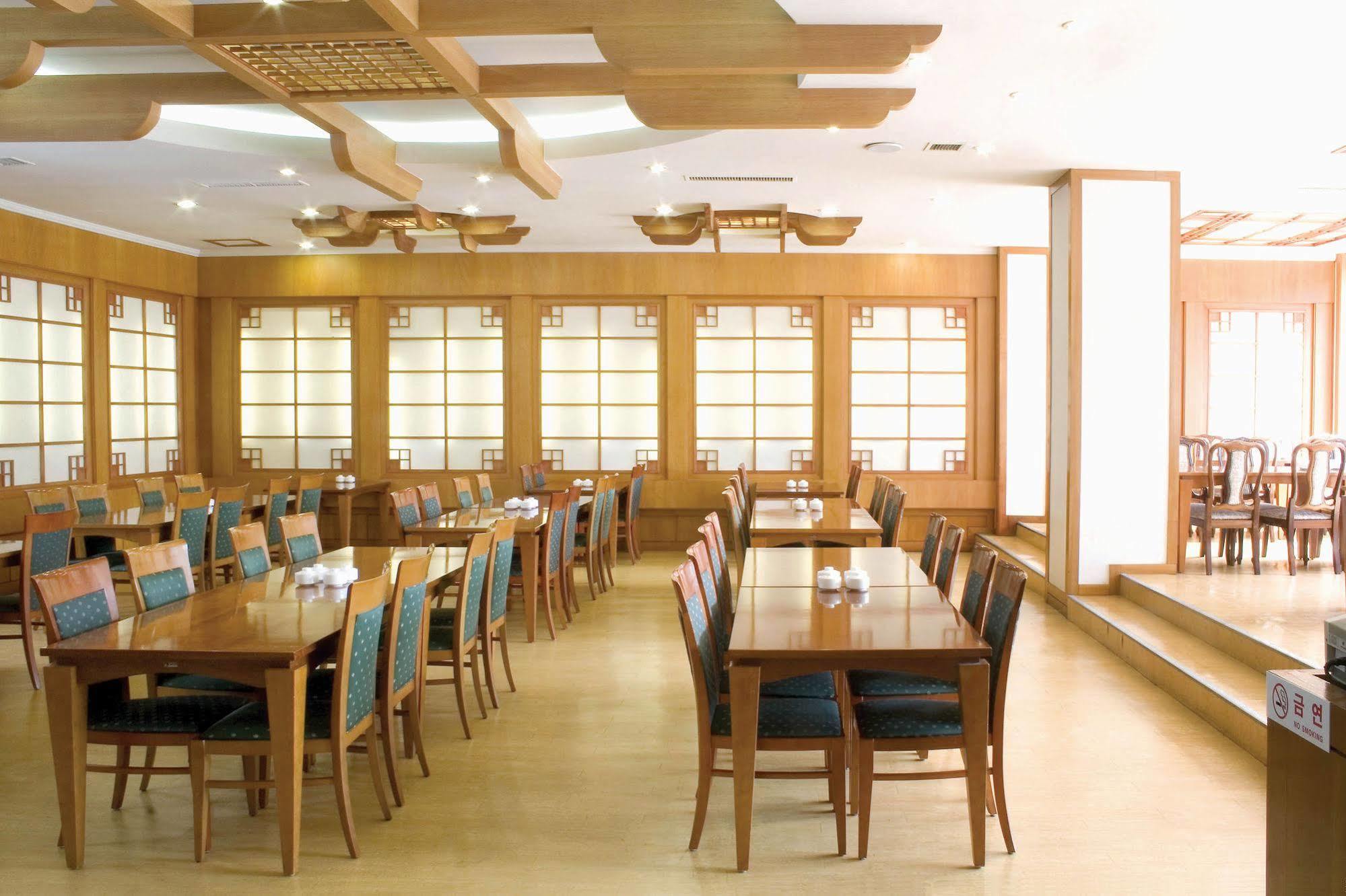 Hawaii Otel Jeju Dış mekan fotoğraf