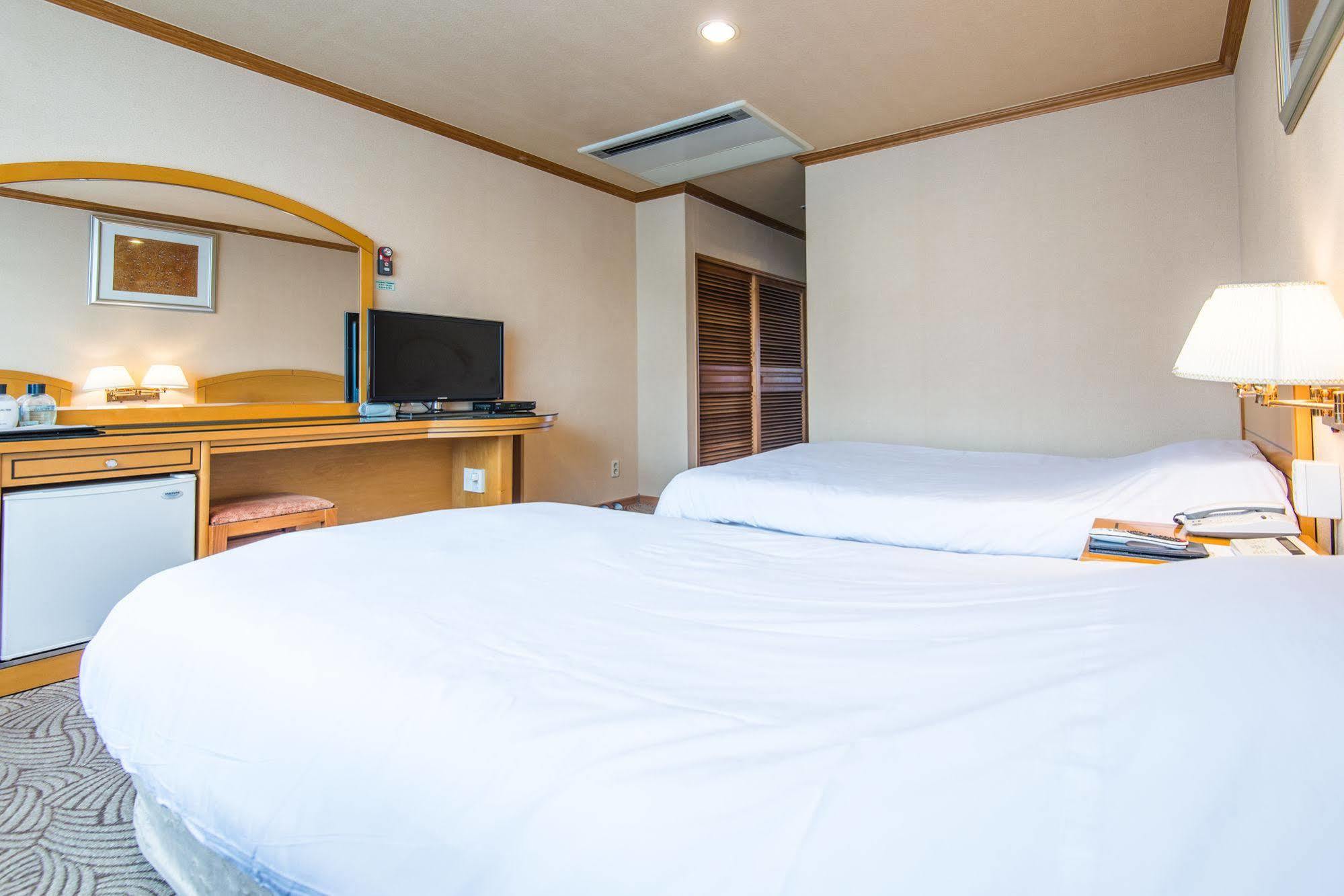 Hawaii Otel Jeju Dış mekan fotoğraf